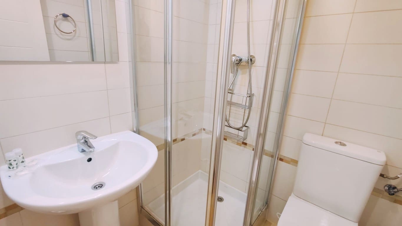 2 slaapkamer Appartement te koop in Albir met zwembad - € 375.000 (Ref: 9399870)