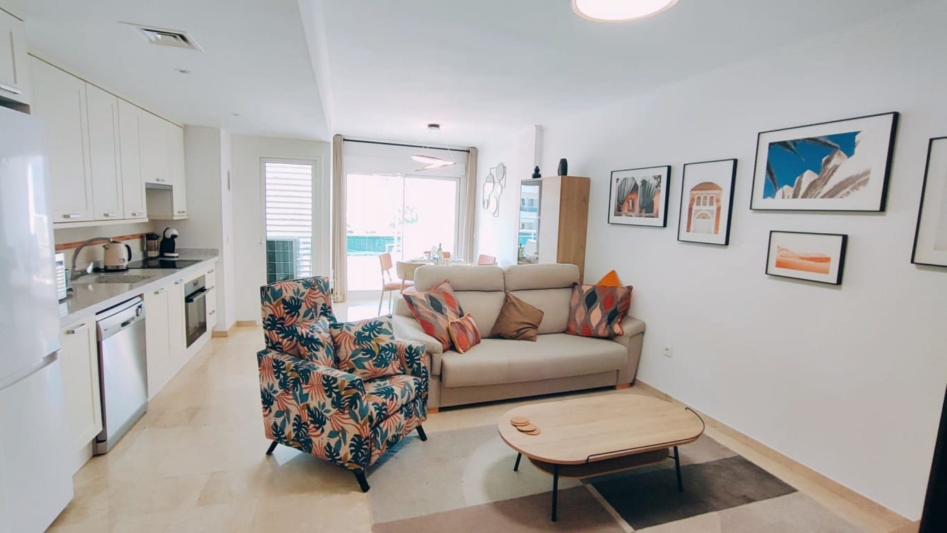 2 slaapkamer Appartement te koop in Albir met zwembad - € 375.000 (Ref: 9399870)