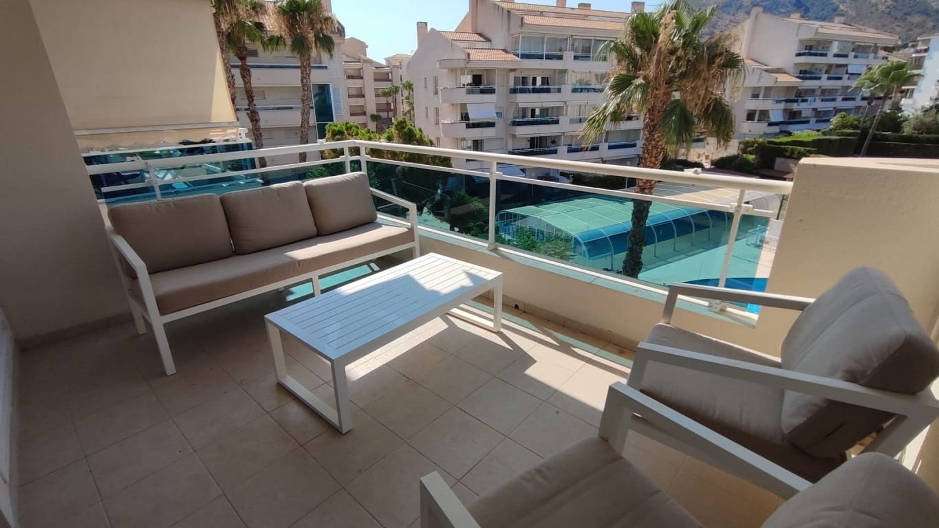 2 slaapkamer Appartement te koop in Albir met zwembad - € 375.000 (Ref: 9399870)