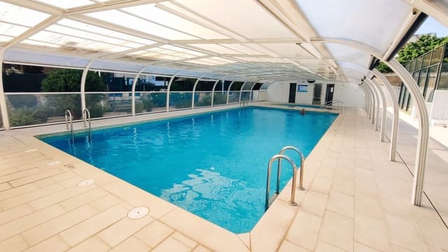 2 slaapkamer Appartement te koop in Albir, Alfaz del Pi / L'Alfàs del Pi met zwembad - € 375.000 (Ref: 9399870)