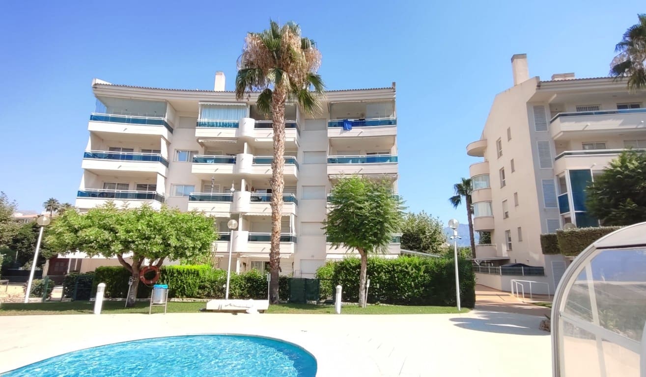 2 slaapkamer Appartement te koop in Albir met zwembad - € 375.000 (Ref: 9399870)