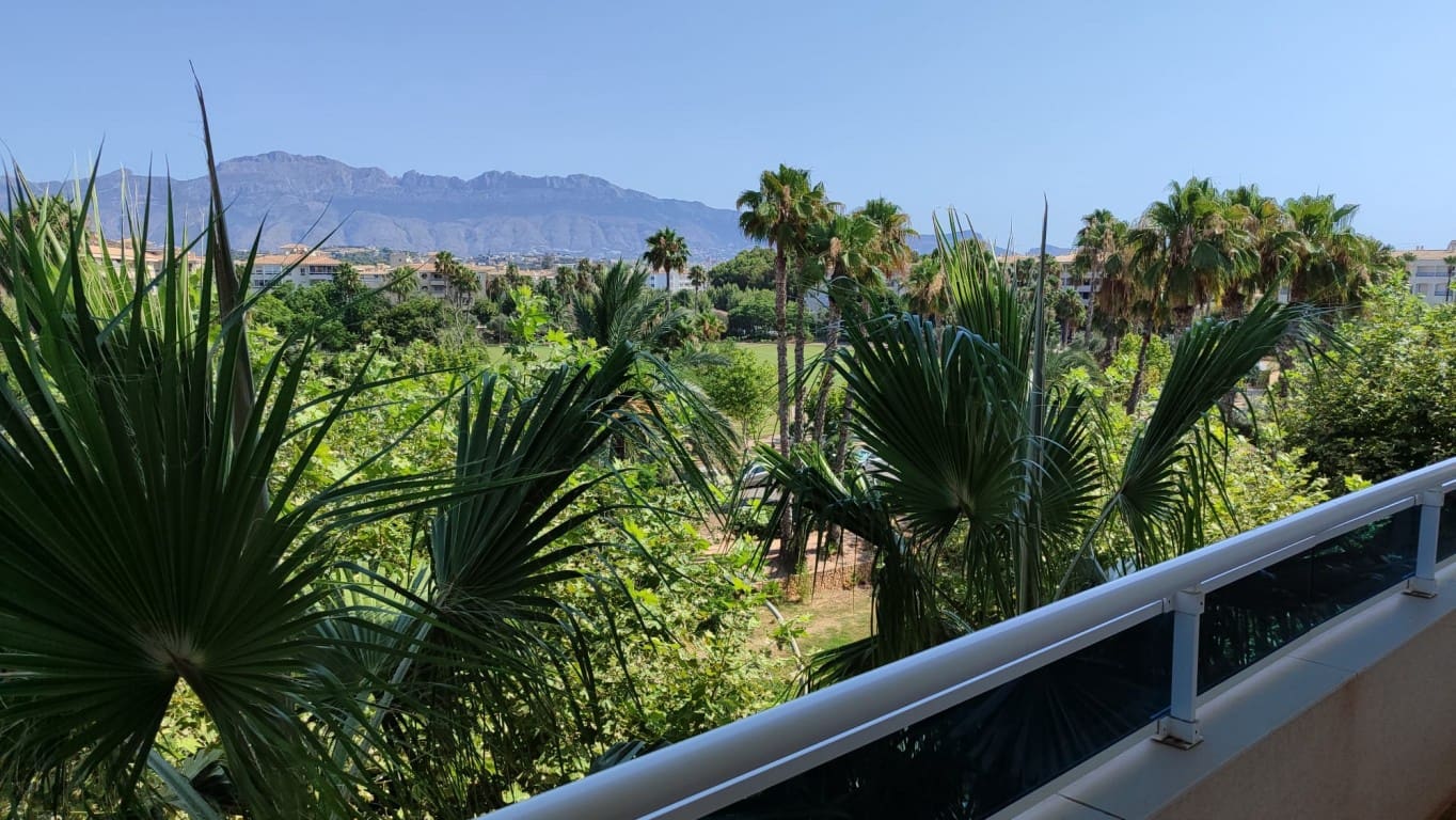 2 slaapkamer Appartement te koop in Albir met zwembad - € 375.000 (Ref: 9399870)