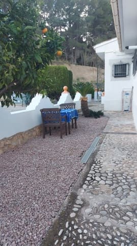 3 bedroom Villa for sale in Guadalest - € 520,000 (Ref: 9401288)