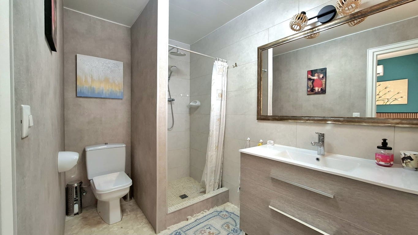 3 soverom Villa til salgs i Alfaz del Pi / L'Alfas del Pi med svømmebasseng - € 450 000 (Ref: 9446685)