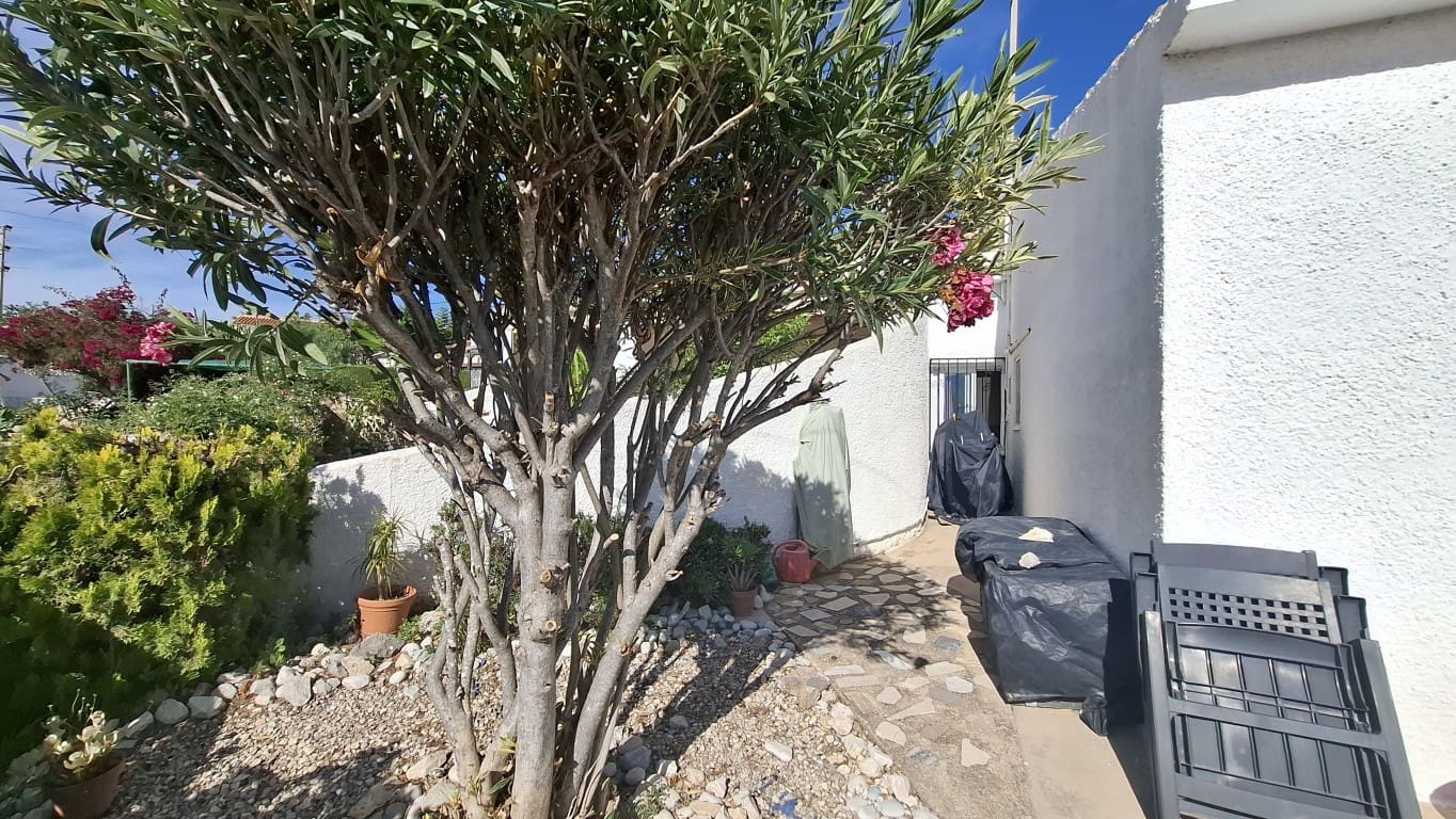 2 quarto Bungalow para venda em Albir - 220 000 € (Ref: 9462595)