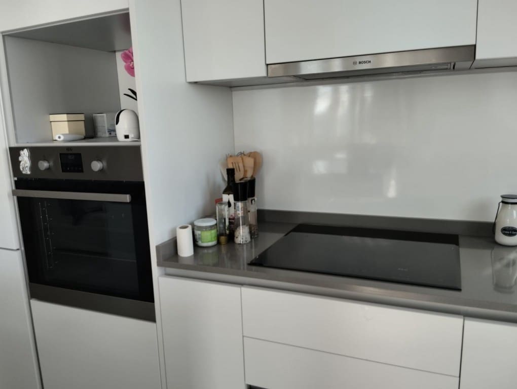 3 sovrum Lägenhet till salu i Benidorm med pool - 679 000 € (Ref: 9473228)