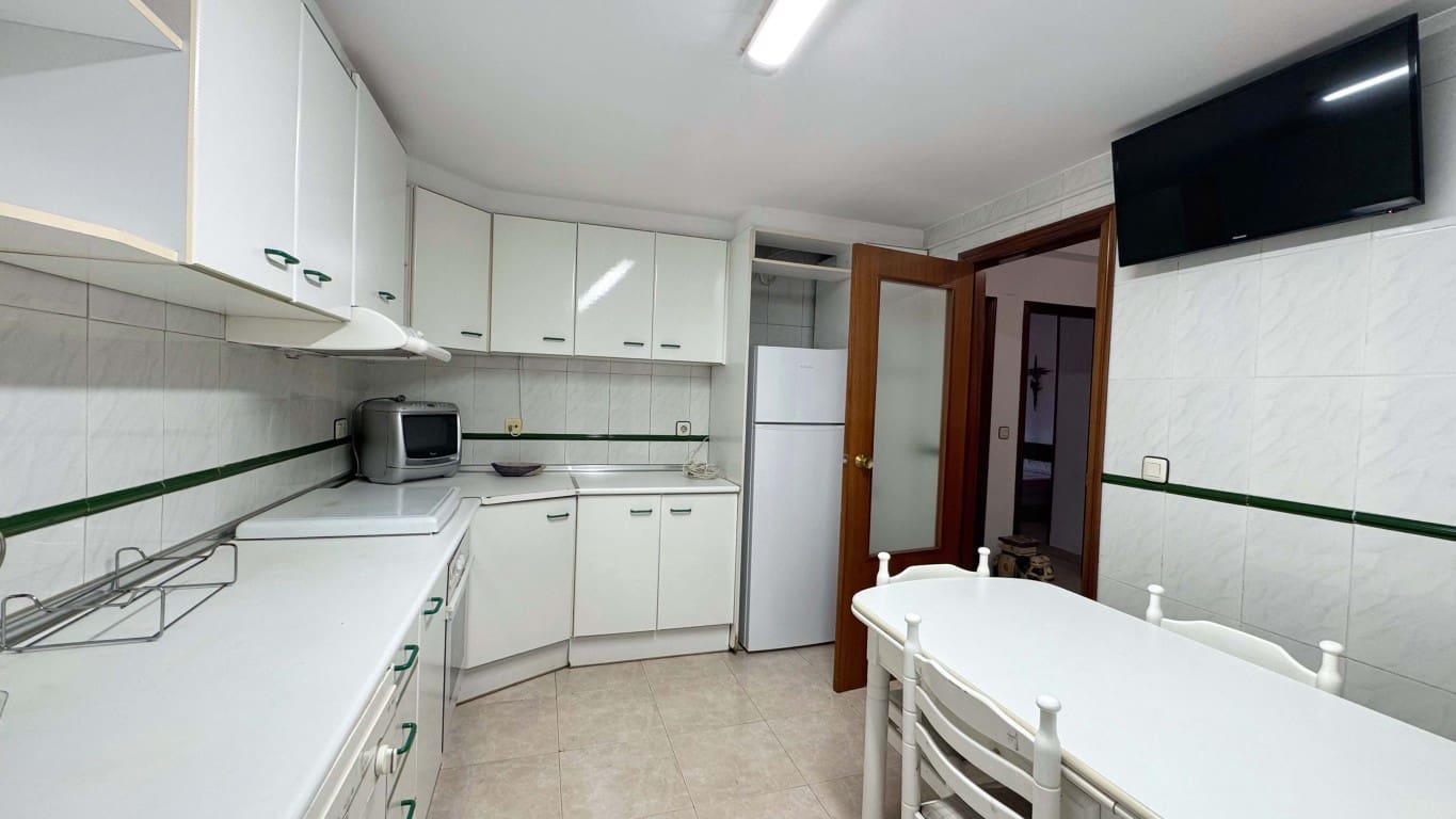 3 makuuhuone Huoneisto myytävänä paikassa Alfaz del Pi / L'Alfas del Pi - 255 000 € (Ref: 9491684)