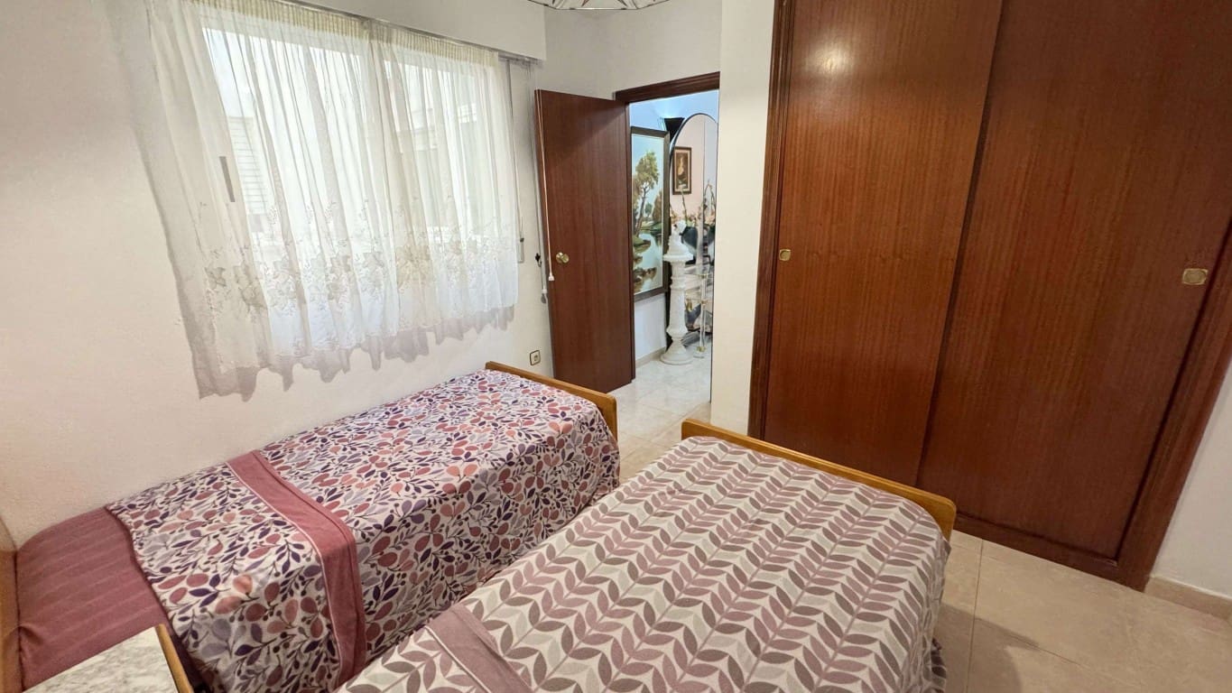 3 makuuhuone Huoneisto myytävänä paikassa Alfaz del Pi / L'Alfas del Pi - 255 000 € (Ref: 9491684)