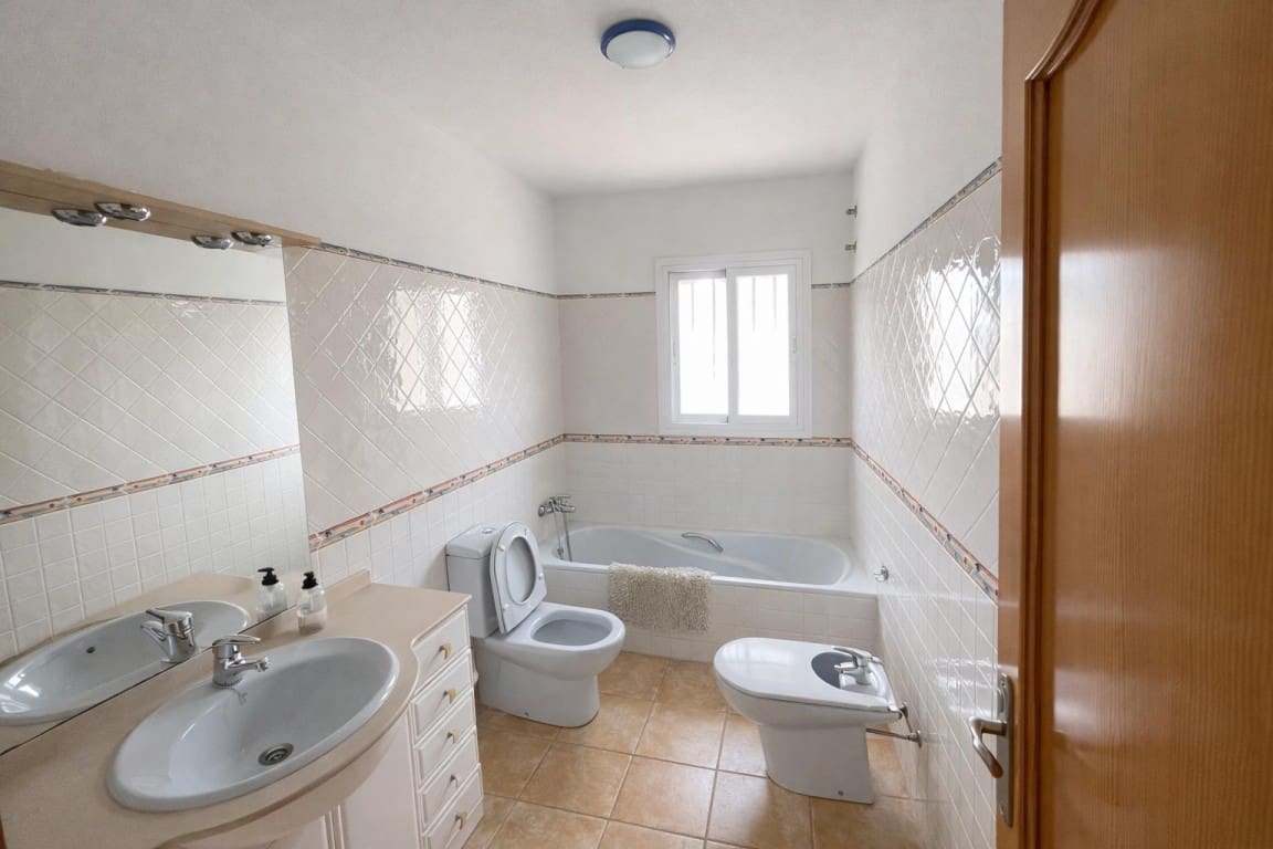 3 quarto Moradia para venda em Albir com piscina - 787 500 € (Ref: 9509067)