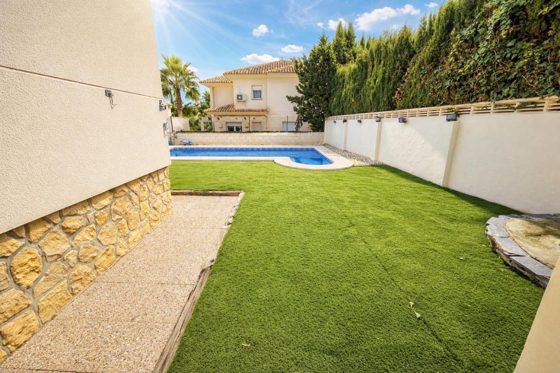 3 quarto Moradia para venda em Albir com piscina - 787 500 € (Ref: 9509067)