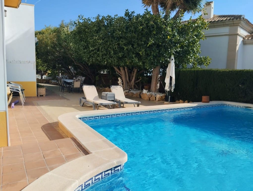 3 quarto Moradia para venda em Finestrat com piscina - 734 000 € (Ref: 9509068)