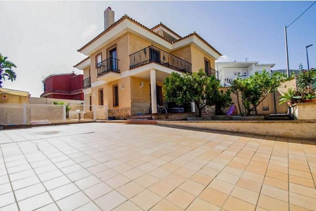 5 soverom Villa til salgs i Albir, Alfaz del Pi / L'Alfàs del Pi med svømmebasseng - € 735 000 (Ref: 9509433)