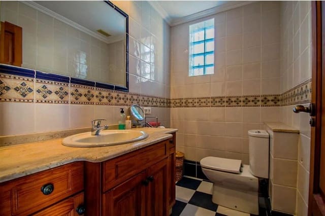 5 soverom Villa til salgs i Albir, Alfaz del Pi / L'Alfàs del Pi med svømmebasseng - € 735 000 (Ref: 9509433)