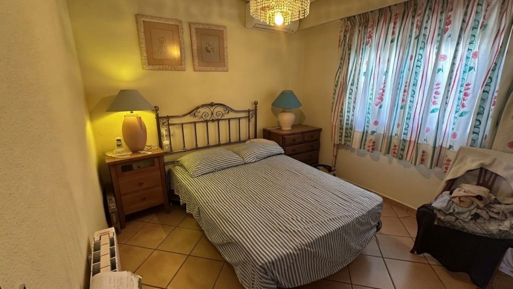 3 sovrum Villa till salu i Alfaz del Pi / L'Alfas del Pi med pool - 340 000 € (Ref: 9535199)