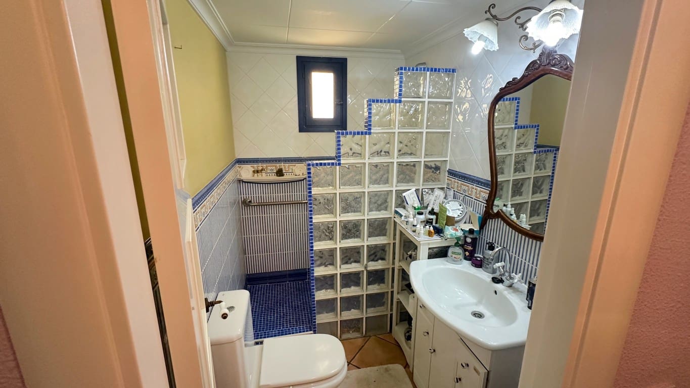 3 sovrum Villa till salu i Alfaz del Pi / L'Alfas del Pi med pool - 340 000 € (Ref: 9535199)