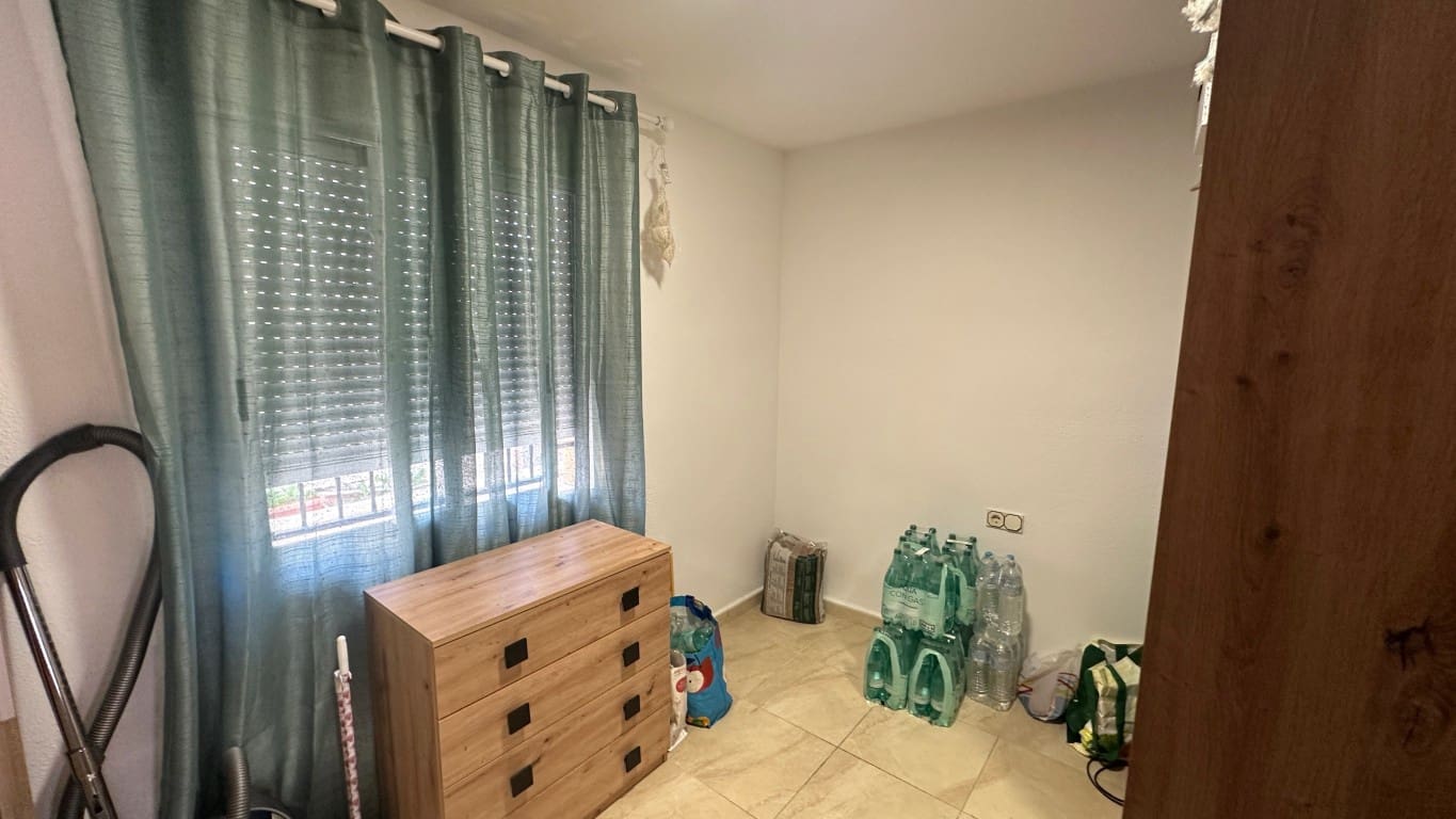 Chalet de 2 habitaciones en Polop en venta con piscina - 260.000 € (Ref: 9536529)