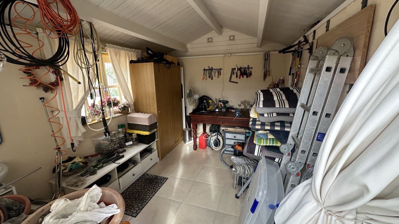 Chalet de 2 habitaciones en Polop en venta con piscina - 260.000 € (Ref: 9536529)