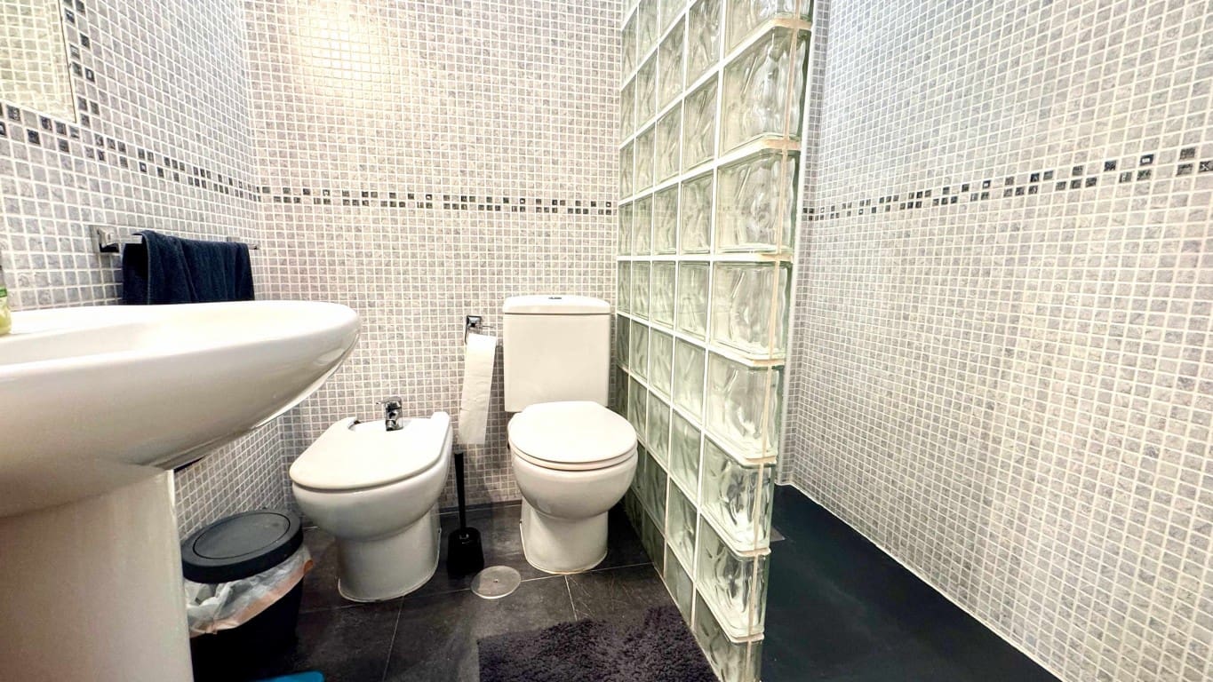 Chalet de 3 habitaciones en Albir en venta con piscina - 475.000 € (Ref: 9536849)