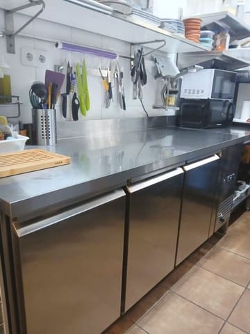 Erhverv til salg i Levante Alto, Benidorm - € 279.000 (Ref: 9547013)