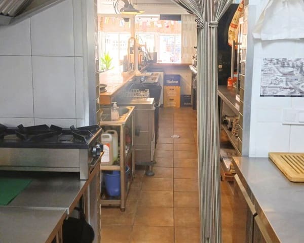 Erhverv til salg i Levante Alto, Benidorm - € 279.000 (Ref: 9547013)