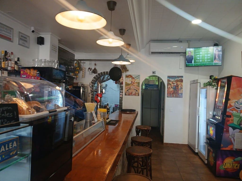 Erhverv til salg i Benidorm - € 279.000 (Ref: 9547013)