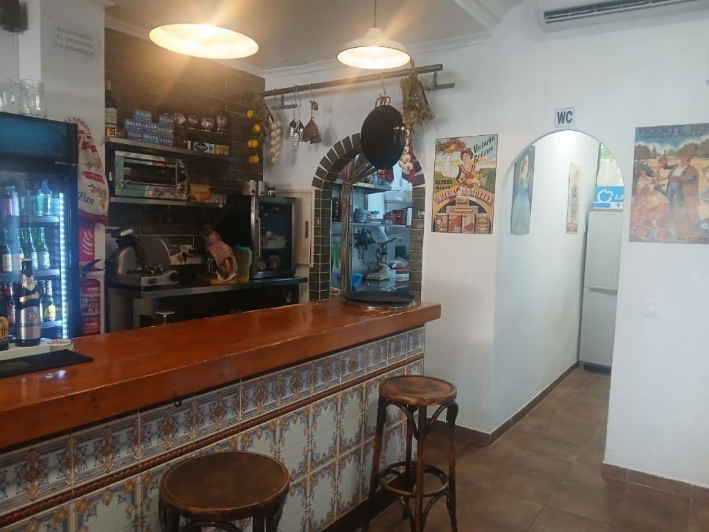 Erhverv til salg i Benidorm - € 279.000 (Ref: 9547013)