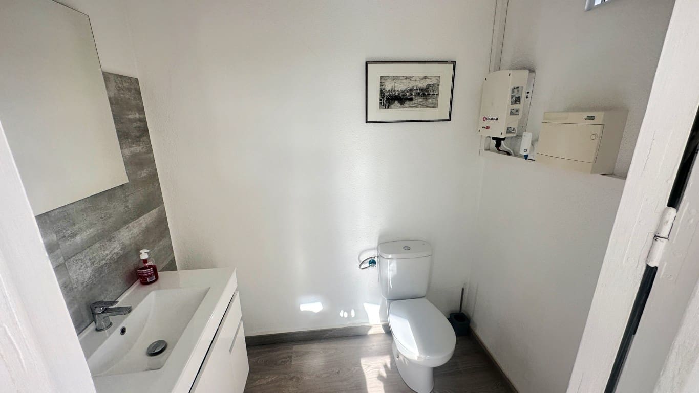 Chalet de 2 habitaciones en Alfaz del Pi / L'Alfàs del Pi en venta con piscina - 465.000 € (Ref: 9572257)