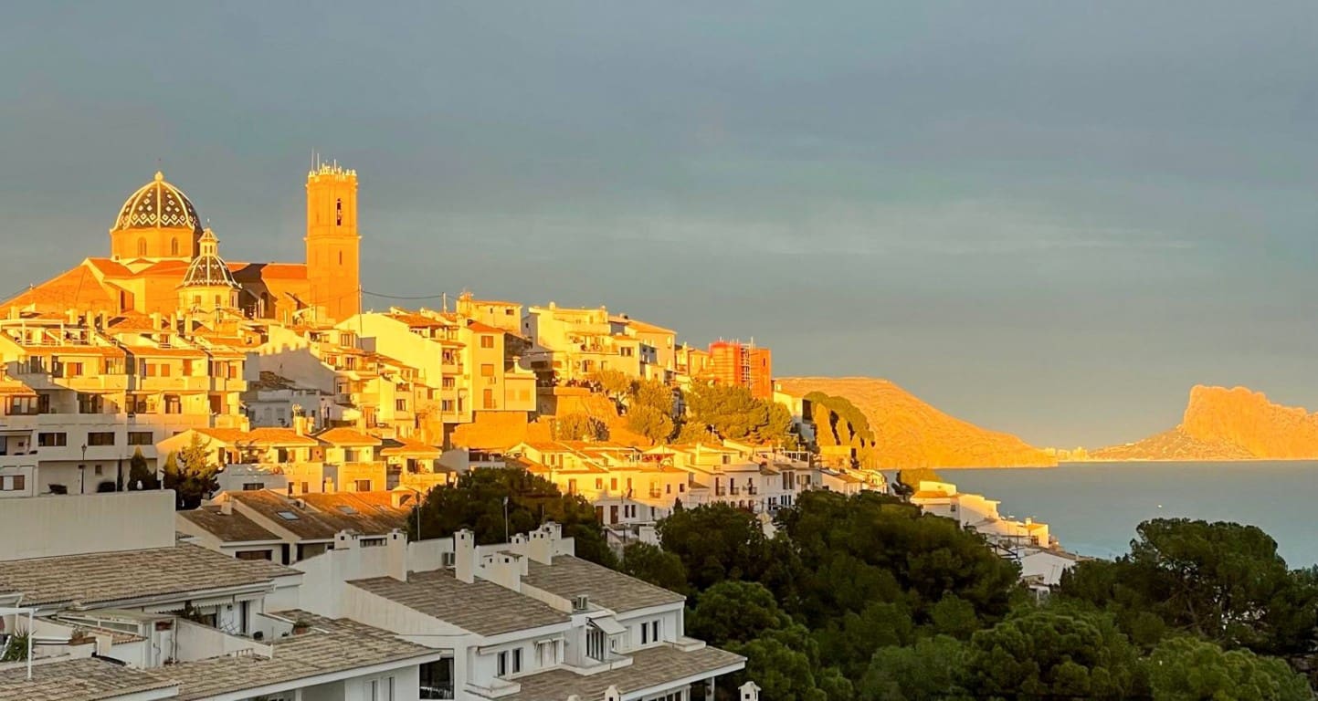 1 Zimmer Apartment zu verkaufen in Altea mit Pool - 329.000 € (Ref: 9603645)