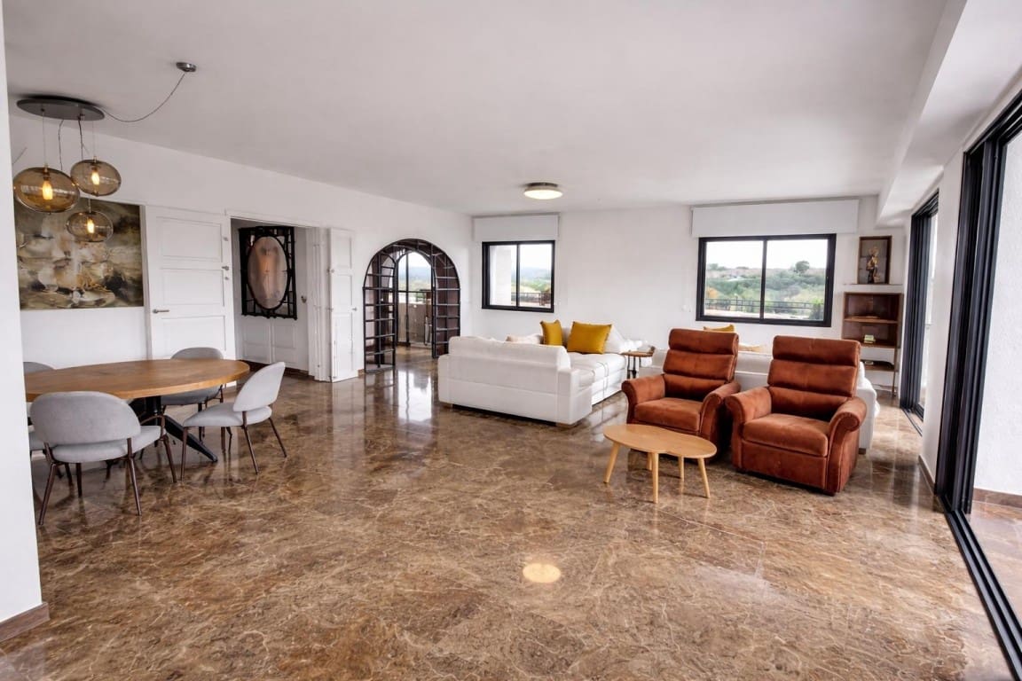 4 camera da letto Villa in vendita in La Nucia con piscina - 895.000 € (Rif: 9618738)