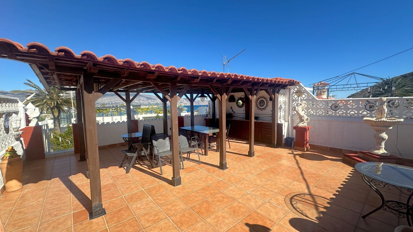 2 bedroom Apartment for sale in Albir - € 435,000 (Ref: 9622631)