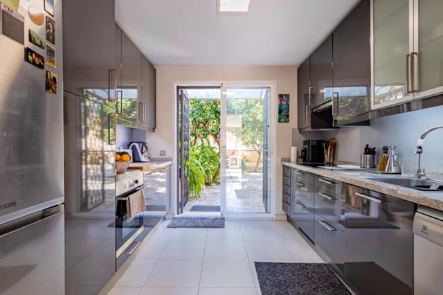 2 slaapkamer Villa te koop in Albir, Alfaz del Pi / L'Alfàs del Pi - € 475.000 (Ref: 9631860)