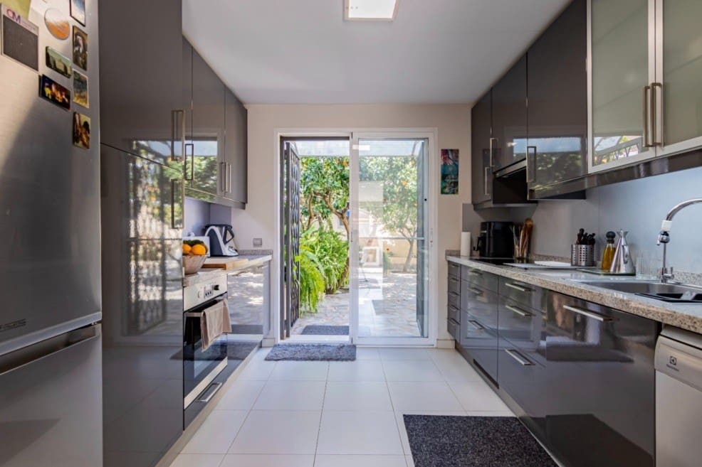 2 Zimmer Villa zu verkaufen in Albir - 475.000 € (Ref: 9631860)