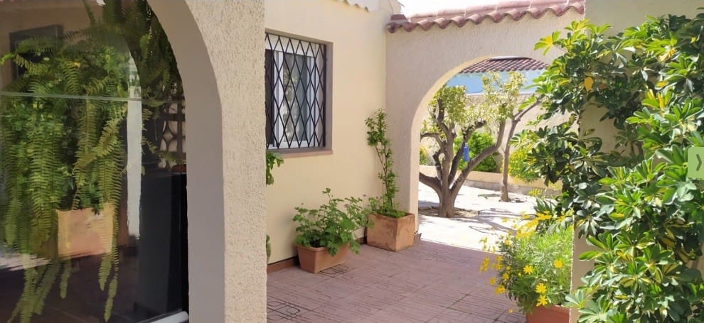 2 Zimmer Villa zu verkaufen in Albir - 475.000 € (Ref: 9631860)