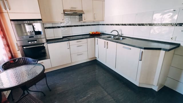 2 quarto Apartamento para venda em Albir, Alfaz del Pi / L'Alfàs del Pi com piscina - 425 000 € (Ref: 9639752)