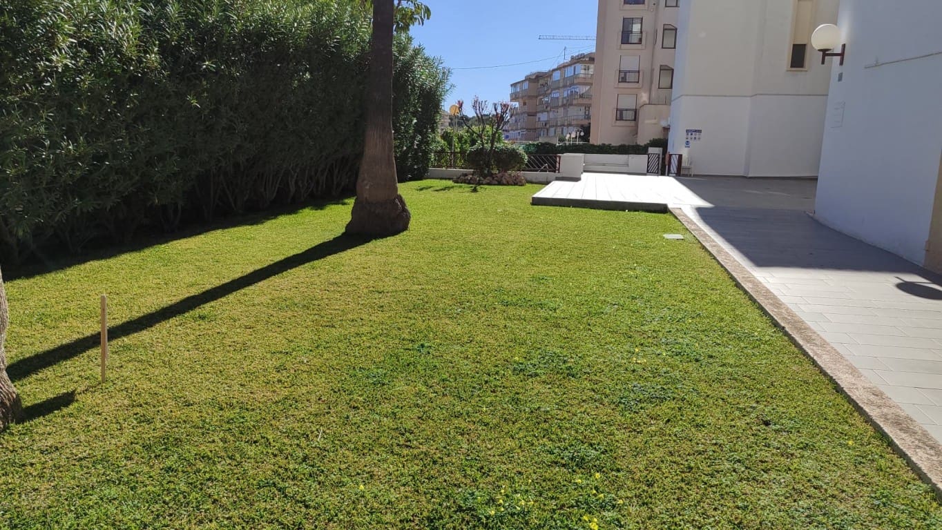 2 bedroom Apartment for sale in Albir with pool - € 395,000 (Ref: 9639752)