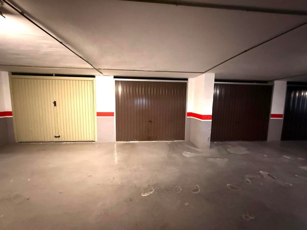 2 bedroom Apartment for sale in Albir with pool - € 395,000 (Ref: 9639752)