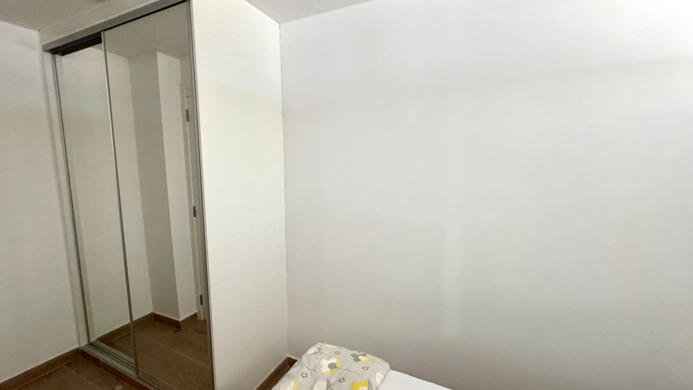 1 slaapkamer Appartement te koop in Benidorm met zwembad - € 239.000 (Ref: 9649901)