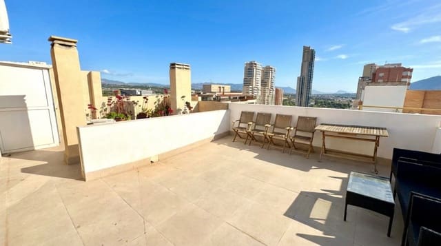 1 slaapkamer Appartement te koop in Juzgados - Plaza de Toros, Benidorm met zwembad - € 239.000 (Ref: 9649901)