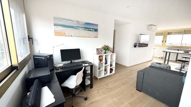 1 slaapkamer Appartement te koop in Juzgados - Plaza de Toros, Benidorm met zwembad - € 239.000 (Ref: 9649901)