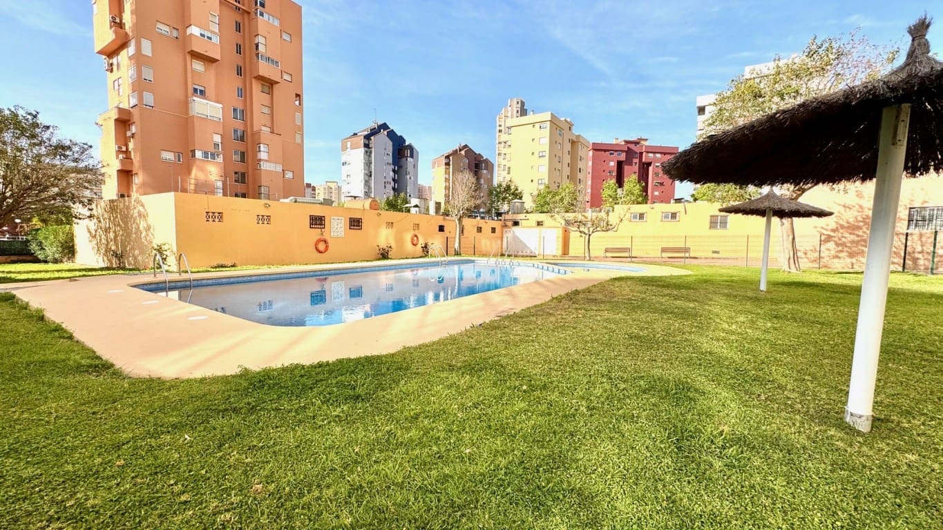 1 chambre Appartement à vendre à Benidorm avec piscine - 229 000 € (Ref: 9649901)