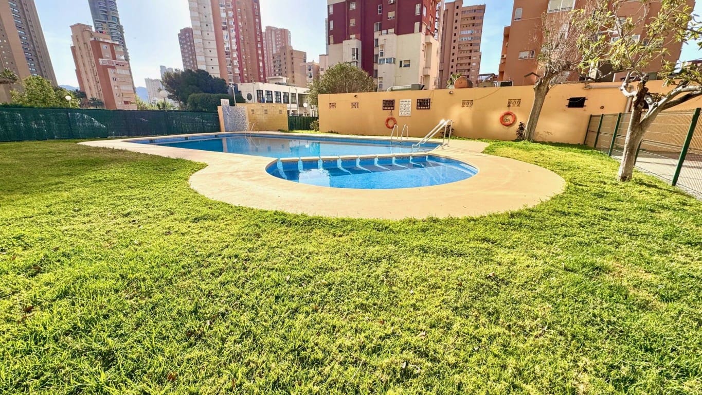 1 chambre Appartement à vendre à Benidorm avec piscine - 229 000 € (Ref: 9649901)