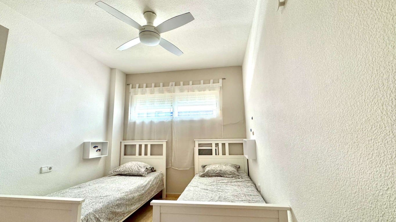 2 soveværelse Lejlighed til salg i Albir med swimmingpool - € 320.000 (Ref: 9690078)