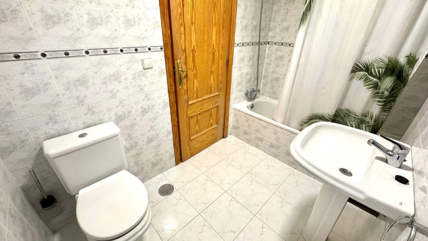 2 soveværelse Lejlighed til salg i Albir med swimmingpool - € 320.000 (Ref: 9690078)