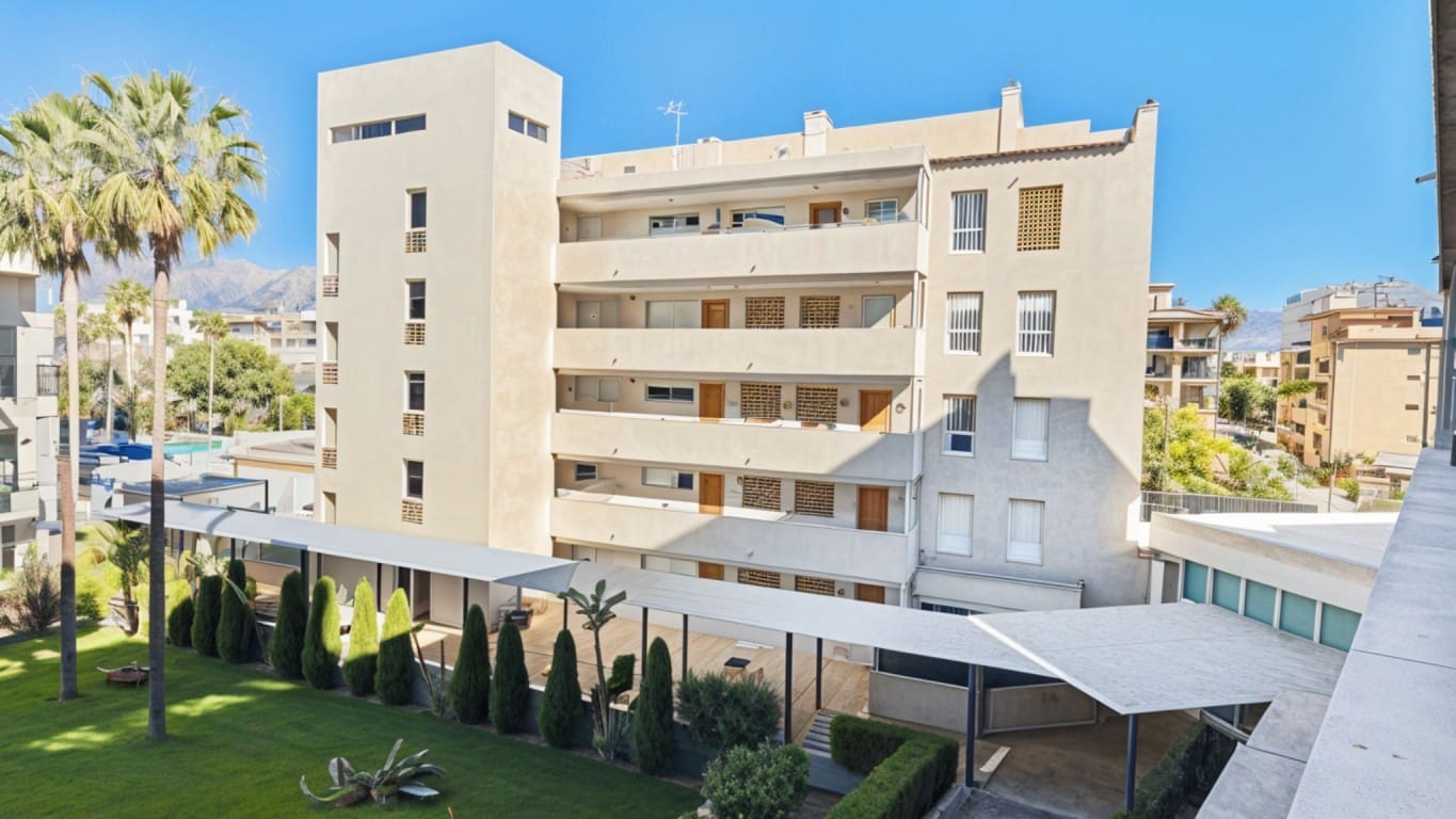 2 soveværelse Lejlighed til salg i Albir med swimmingpool - € 320.000 (Ref: 9690078)