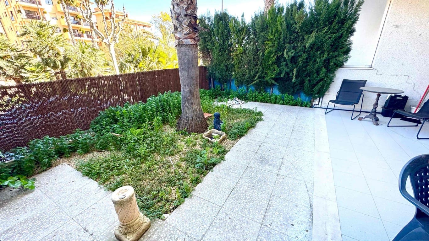 2 soveværelse Lejlighed til salg i Albir med swimmingpool - € 320.000 (Ref: 9690078)