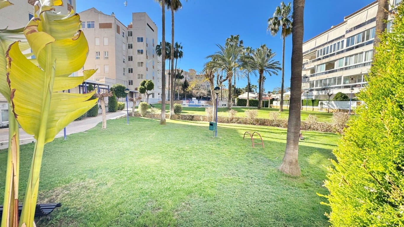 2 soveværelse Lejlighed til salg i Albir med swimmingpool - € 320.000 (Ref: 9690078)