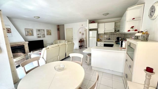 2 soveværelse Bungalow til salg i La Nucia med swimmingpool - € 225.000 (Ref: 9764887)