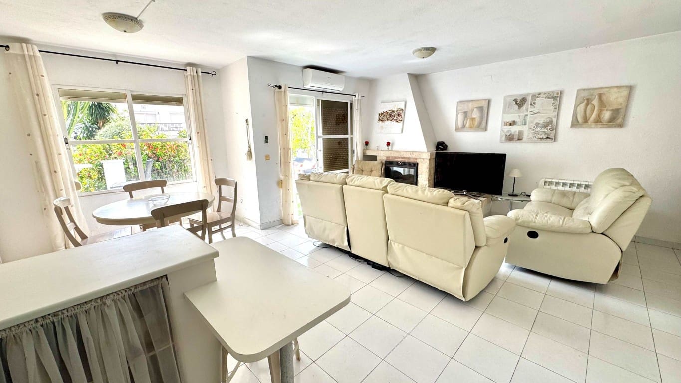 2 camera da letto Bungalow in vendita in La Nucia con piscina - 225.000 € (Rif: 9764887)