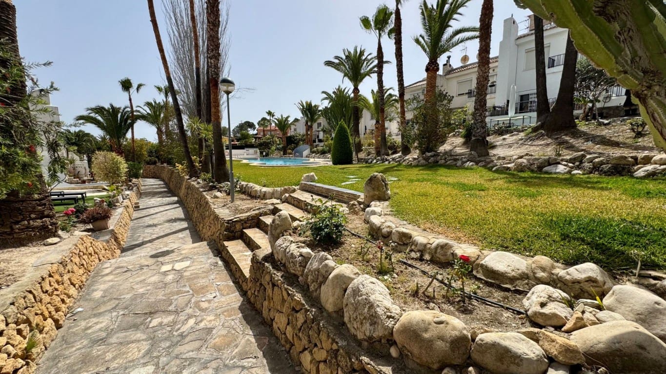 2 camera da letto Bungalow in vendita in La Nucia con piscina - 225.000 € (Rif: 9764887)