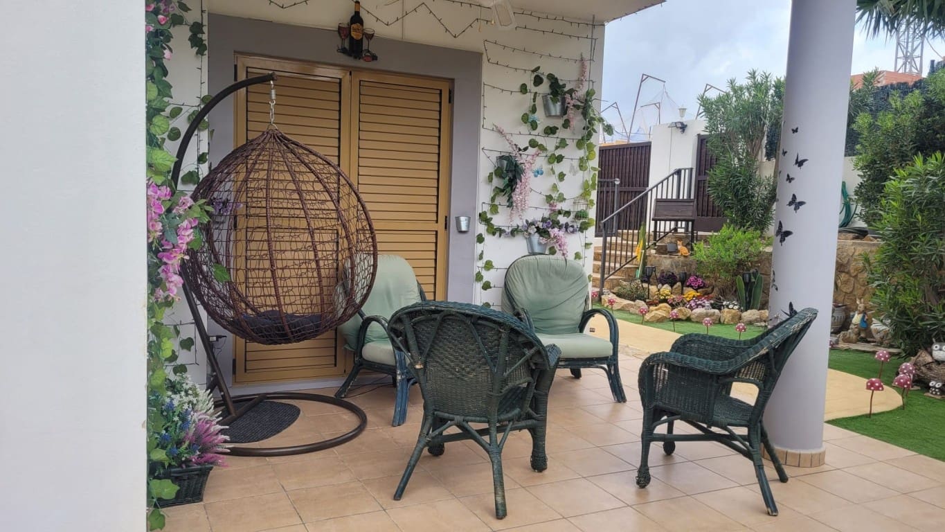 3 makuuhuone Huvila myytävänä paikassa Finestrat mukana uima-altaan - 625 000 € (Ref: 9800704)